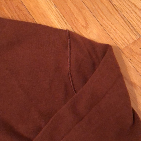 Reversible Alex Cannon Sweater - Picture 5 of 9